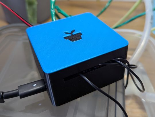 The 3d printed enclosure.